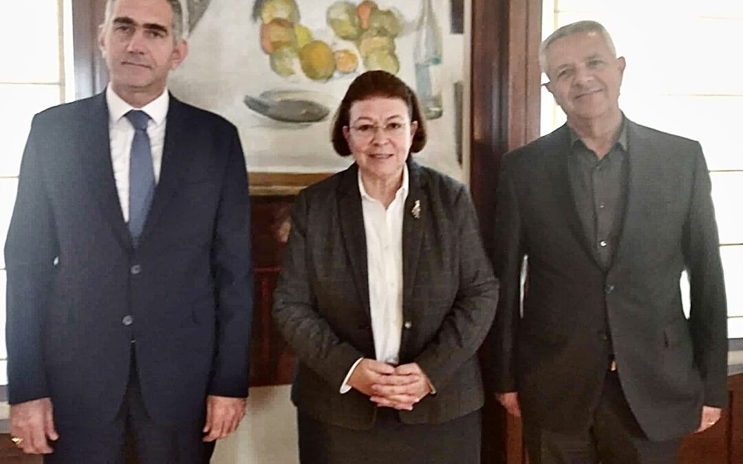 Σε εγκάρδιο κλίμα η συνάντηση του Δημάρχου Μαρκοπούλου Μεσογαίας με την Υπουργό Πολιτισμού και Αθλητισμού Λίνα Μενδώνη