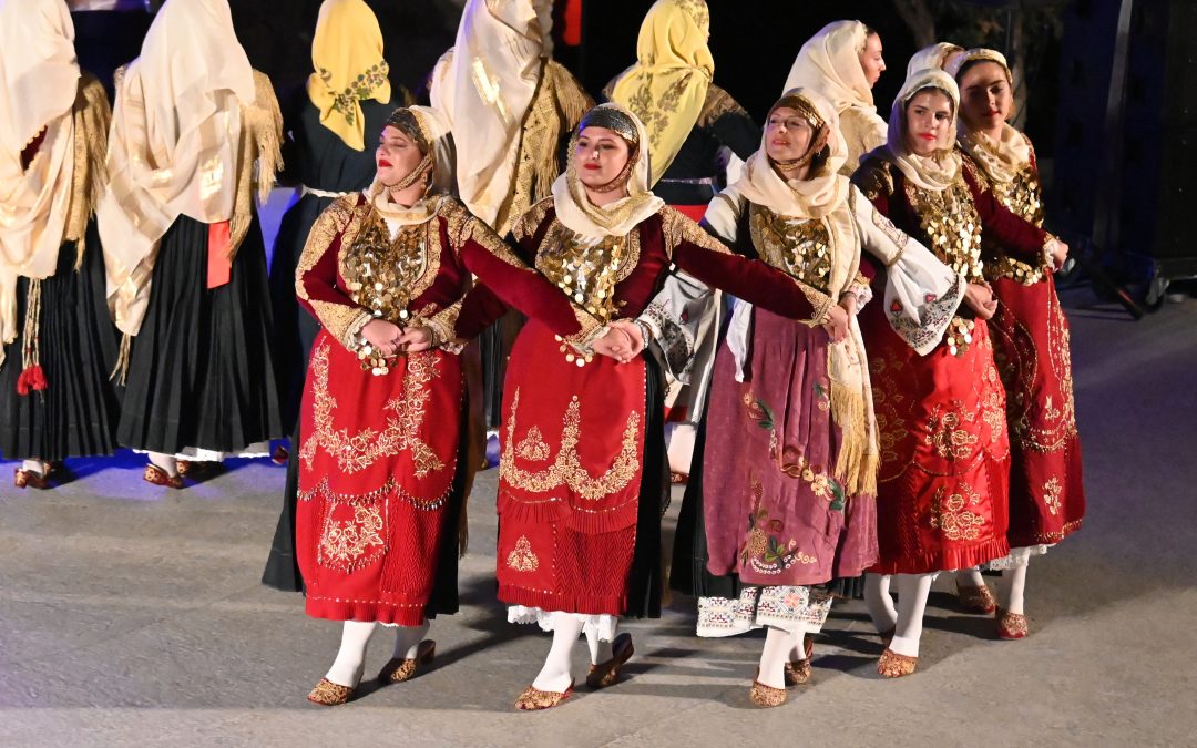 Χορευτικός και Λαογραφικός Όμιλος Μαρκοπούλου & Πόρτο Ράφτη «Μυρρινούς»: Δελτίο τύπου για το 5ο Φεστιβάλ Παραδοσιακών Χορών